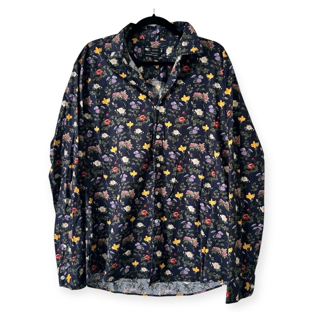 Simons Le 31 Navy Dark Floral Casual Button Down Shirt